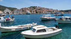 Chorvatský Hvar zasáhla silná meteotsunami. Turisté v panice prchali