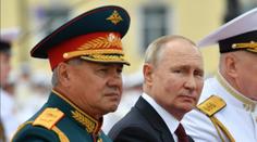 Šojgu letěl za Kimem do Severní Koreje. Od Putina dostal zvláštní úkol