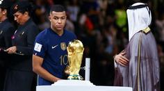 Smutný hrdina Mbappé: Hattrick ve finále po 56 letech, vyrovnal i Pelého
