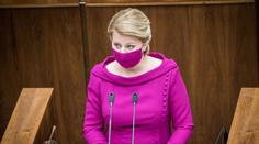 Čaputová vyzvala Matoviče, aby podal demisi. Hrozí předčasné volby