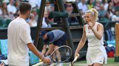 Senzace na Wimbledonu. Siniaková je poprvé šampionkou v mixu