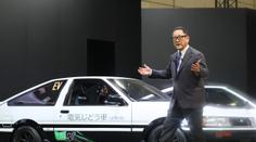 Konec jedné éry. V čele největší automobilky končí legendární šéf