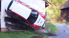 Pozor, auto letí do baráku! Drsné srážky závodních speciálů