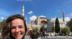 Češka šla pěšky do Istanbulu. Po více než čtvrt roce tam dorazila