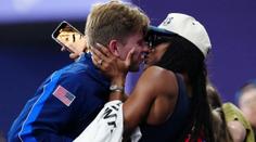Dojemný příběh se zlatou tečkou. Paralympionik napodobil svou manželku