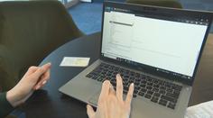 Lehčí přepis i registrace auta. Systém ale funguje jen napůl, vadí opozici