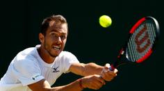 Rosol s Veselým řádí v kvalifikaci, jsou dva zápasy od Wimbledonu