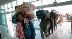 Čechy migranti děsí a nechtějí je tu. Žeňte je klidně násilím, vzkazují