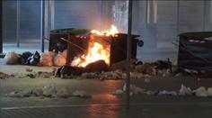 V Athénách se demonstranti střetli s policií. Lidem vadí železniční neštěstí