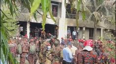 Pilotovi bych nevyčítal, že s letadlem spadl na školu, říká k nehodě v Bangladéši expert