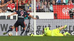 Nezastavitelný Lewandowski zase řádil! Dal 7 gólů Bayernu v řadě