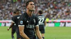 Juventus na úvod Serie A nezaváhal. Římské kluby ztratily body