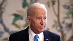 Další tajné spisy v Bidenově domě. Ministerstvo zabavilo i jeho poznámky