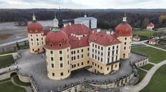 Na Moritzburg se vrátila Popelka. V Německu vystavují kostýmy z legendární pohádky