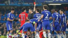 Červená pro Zlatana? Byli jak banda děcek, dobíral si Chelsea