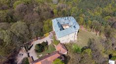 Tajemný hrad Houska: Vydejte se k bráně do samotného pekla!