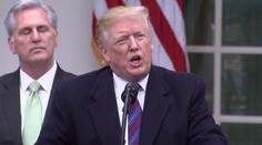 Venezuelská krize: Letadla USA vypustí z nebe humanitární zásoby
