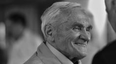 Smutná zpráva pro Vojtu Dyka. Zemřel jeho otec, literární historik Radko Pytlík