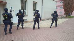 Kvůli údajnému střelci v Pelhřimově evakuovali školu. Hrozba se nepotvrdila