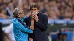 Když Italové slaví: Conte musel za doktorem, Buffon hodil záda!
