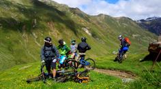Na kola do Itálie: Nejen bikerské traily, ale i skvělé jídlo a zábava!