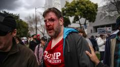 VIDEO: Rvačka kvůli Trumpovi! Demonstranti se servali do krve