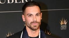 Adam Šedro z Love Islandu se bude ženit. Partnerku překvapil prstýnkem na Bali