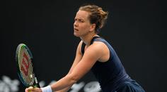 Strýcová a Plíšková získaly po bodu, Martincové přerušil zápas déšť