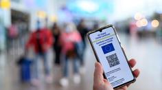 Očkovali jste se v cizině? V Česku si můžete požádat o evropský certifikát!