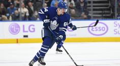 Kämpf ukradl Hertlovi přihrávku a zařídil vítězný gól Toronta