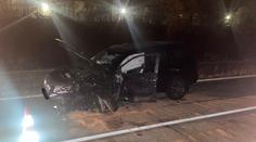 Řidič jel po dálnici D5 v protisměru a srazil se s dalším autem