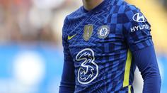Stránka pro dospělé nabízí Chelsea balík. Na dresu Blues chce své logo