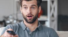 Manžel pohřbil ženu! Po dvou letech ji viděl živou v televizi