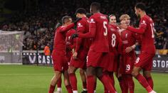Liverpool opakovaný zápas zvládl. Wolves srazil krásným gólem a postupuje