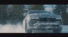 Urus, první SUV od Lamborghini, ukazuje, jak umí na sněhu