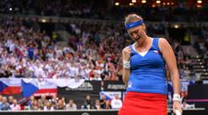 Další otazník Fed Cupu: Bude Kvitová fit? Trénovala jen 10 minut