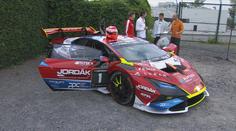 Nadupané Lamborghini ve Snídani. Závod v Le Mans byl ostrý, říká Mičánek