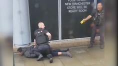V Manchesteru útočil muž nožem! Pobodal čtyři lidi, policie ho zatkla