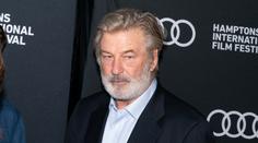 Herec Alec Baldwin zastřelil kameramanku, režisér je těžce zraněný