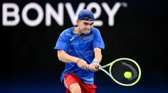 Svrčina udělal první krok k French Open. Postupuje i Palicová. Kopřiva a Macháč končí