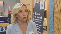 Vládní opatření se dotknou všech. Nejcitelnější bude změna odvodů a daní