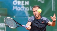 Rosol na úspěšnou kvalifikaci nenavázal. Ve Stockholmu končí v prvním kole
