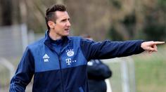 Kanonýr Klose se vrací do áčka Bayernu! Bude dělat asistenta trenéra