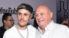 Bolestná ztráta Justina Biebera. Zemřel mu milovaný dědeček