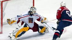 Vokoun vzpomíná na vypadnutí s USA: Sportovní život je krutý. Obdivuji Dostála
