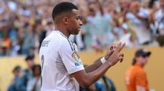 Hezké Mbappého gesto. Vítězný gól věnoval tragicky zesnulému Jotovi