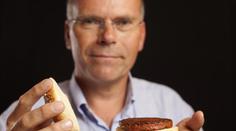 NEUVĚŘITELNÉ! Vědci vypěstovali umělý hamburger! Víme, jak chutná!