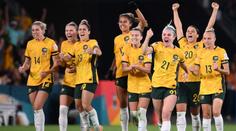 Australanky postupují do semifinále MS. Rozhodl dramatický penaltový rozstřel