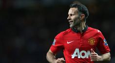 29 let, 963 zápasů, 35 medailí: Ale Giggs prý z United potupně zmizí