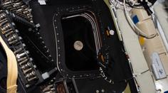 Astronauti z mise Artemis II překonali rekord. Tak daleko od Země ještě nikdo nebyl